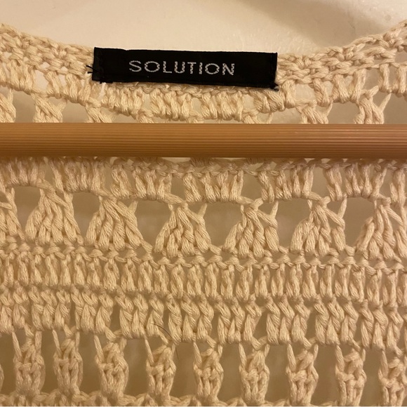 Crochet Boho fringe Vest - Picture 3 of 4